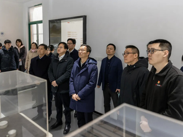 创新驱动 智造未来丨市委副书记、市长周伟率队调研爱游戏体育,爱游戏| 爱游戏官方网站
